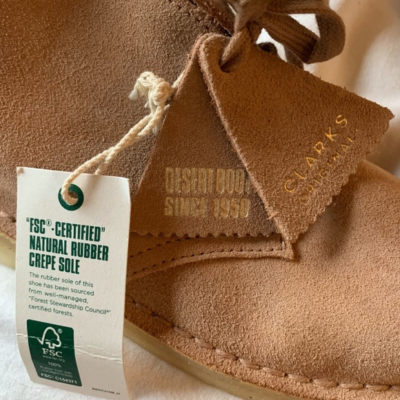 Clarks Originals Collection Desert Boots in beige suede - Picture 7 of 9